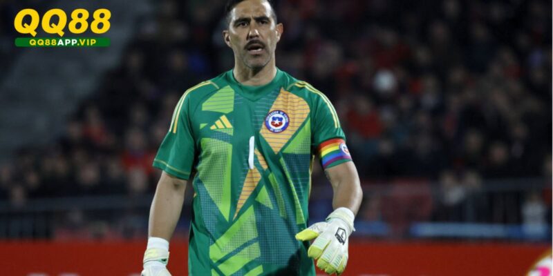 dai-su-thuong-hieu-Claudio-Bravo-3